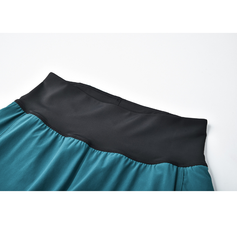 女性トレーニングショーツ